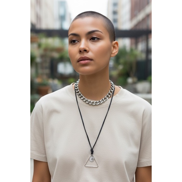 paparazzi Jewelry - Paparazzi Silver Chunky Curb Chain and Triangle Tree Pendant Necklace Set NEW